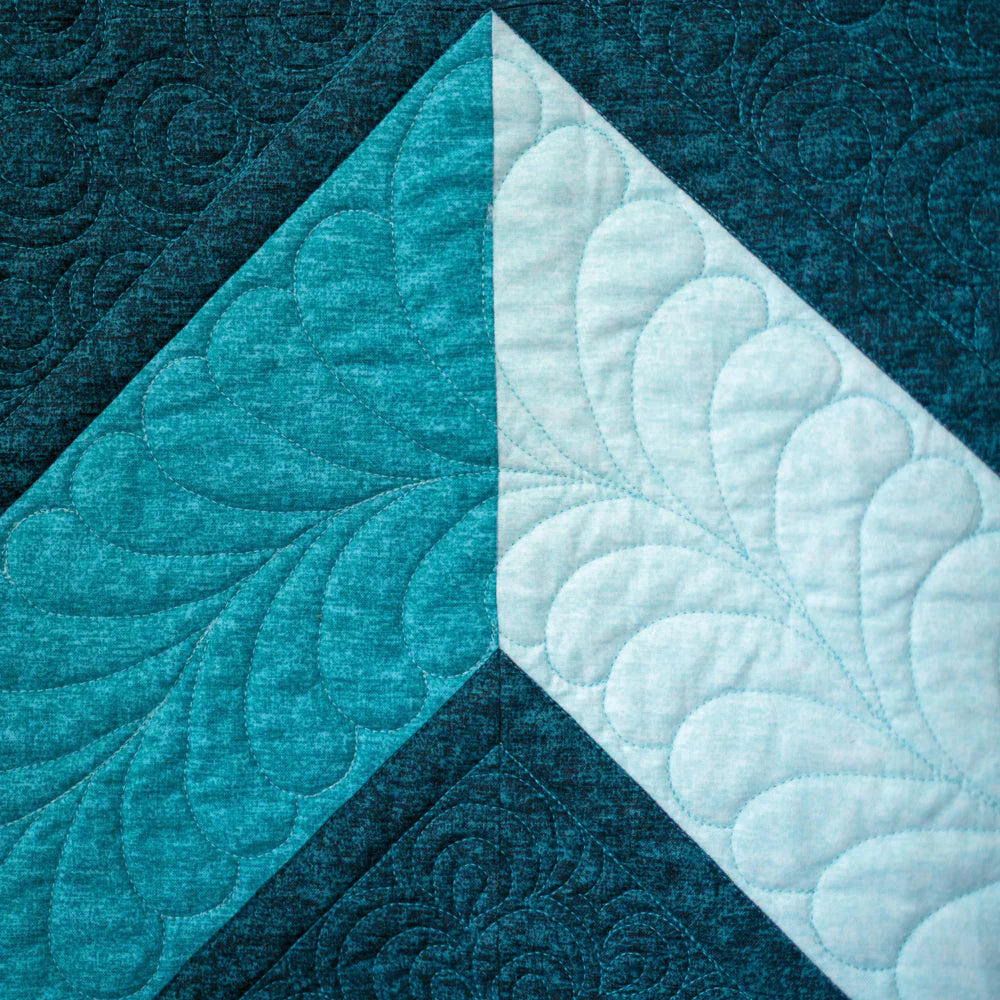 Bernina Q20 Longarm Quilting Machine with Pro Frame